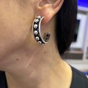 Antique Dome Station Hoops